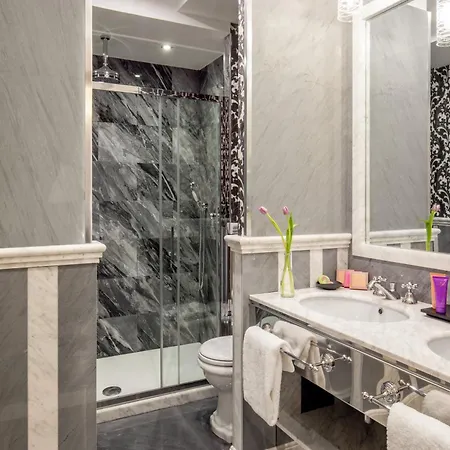 The At The Spanish Steps Exclusive Collection - The Nest Penthouse Gæstehus Rom